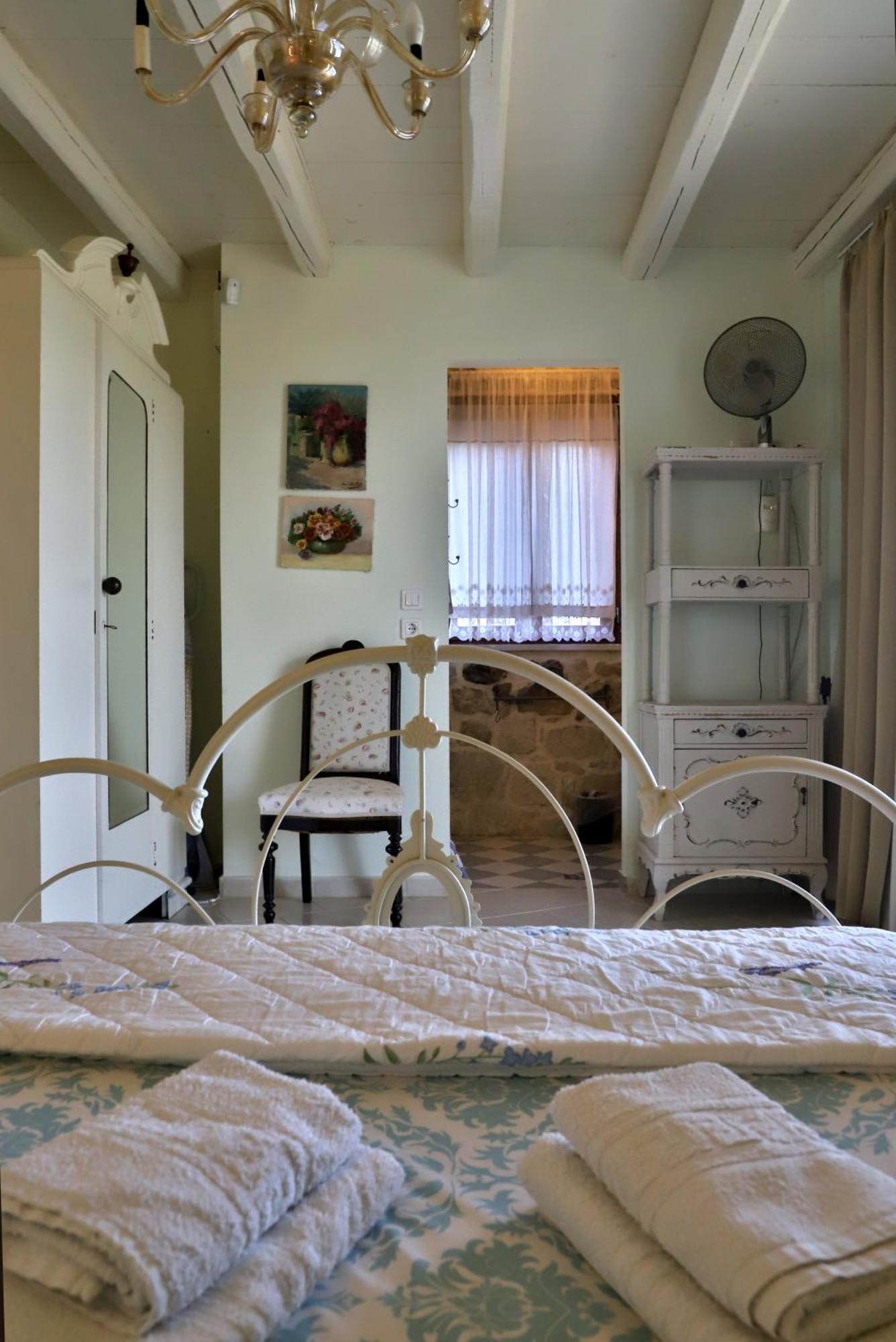 Petite Olive House Villa Sitia  Buitenkant foto